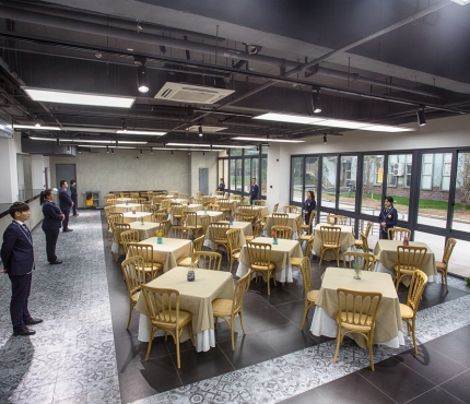 Simulated Restaurant